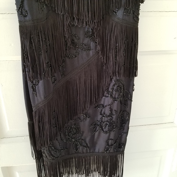 Little black FINGE dress - Picture 5 of 5